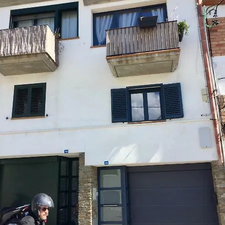 Hébergement de vacances Cal Montaner Casa 3 3 Banos Y Garaje *