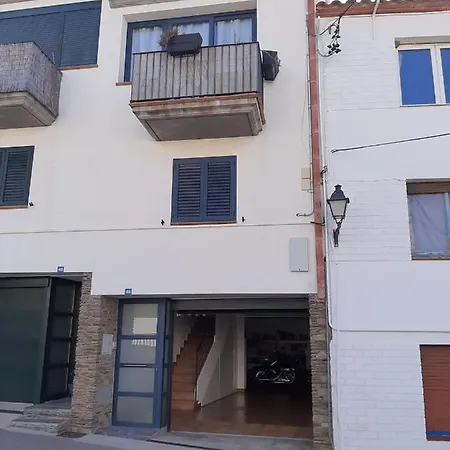 Holiday home Cal Montaner Casa 3 3 Banos Y Garaje *